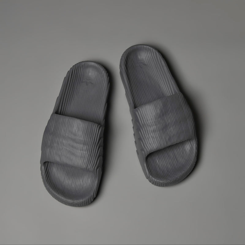 ADILETTE 22 SLIDES